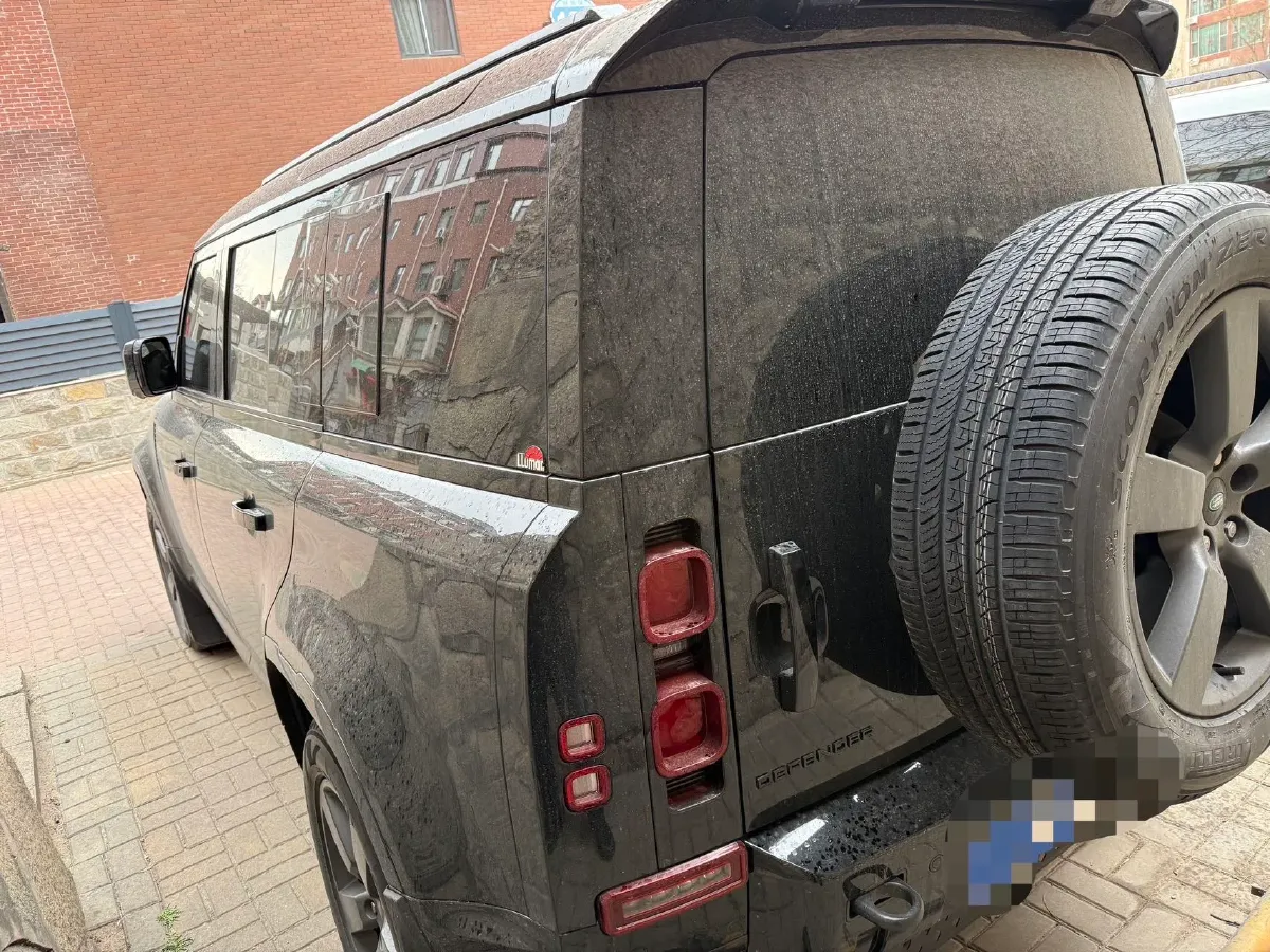 2025 Land Rover Defender 3.0T 400HP L6 8AT,autocango,china used car exporter,china ev exporter,chinese used car exporter,chinese used ev exporter