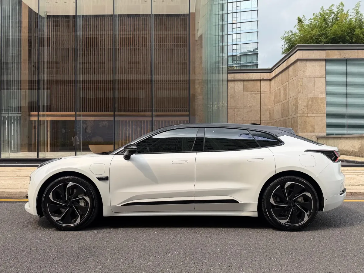 2023 Zeekr 001 BEV 86KWH,autocango,china used car exporter,china ev exporter,chinese used car exporter,chinese used ev exporter