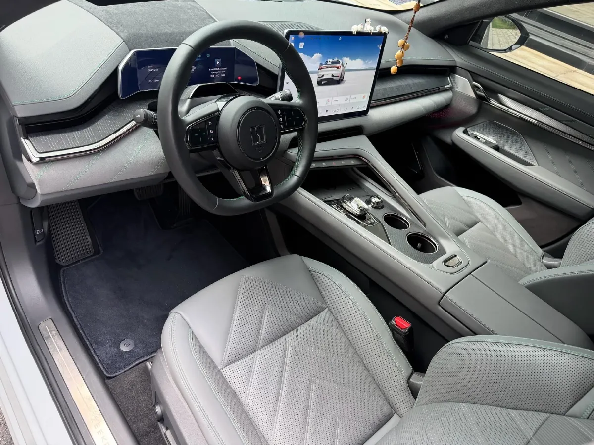 2023 Zeekr 001 BEV 86KWH,autocango,china used car exporter,china ev exporter,chinese used car exporter,chinese used ev exporter