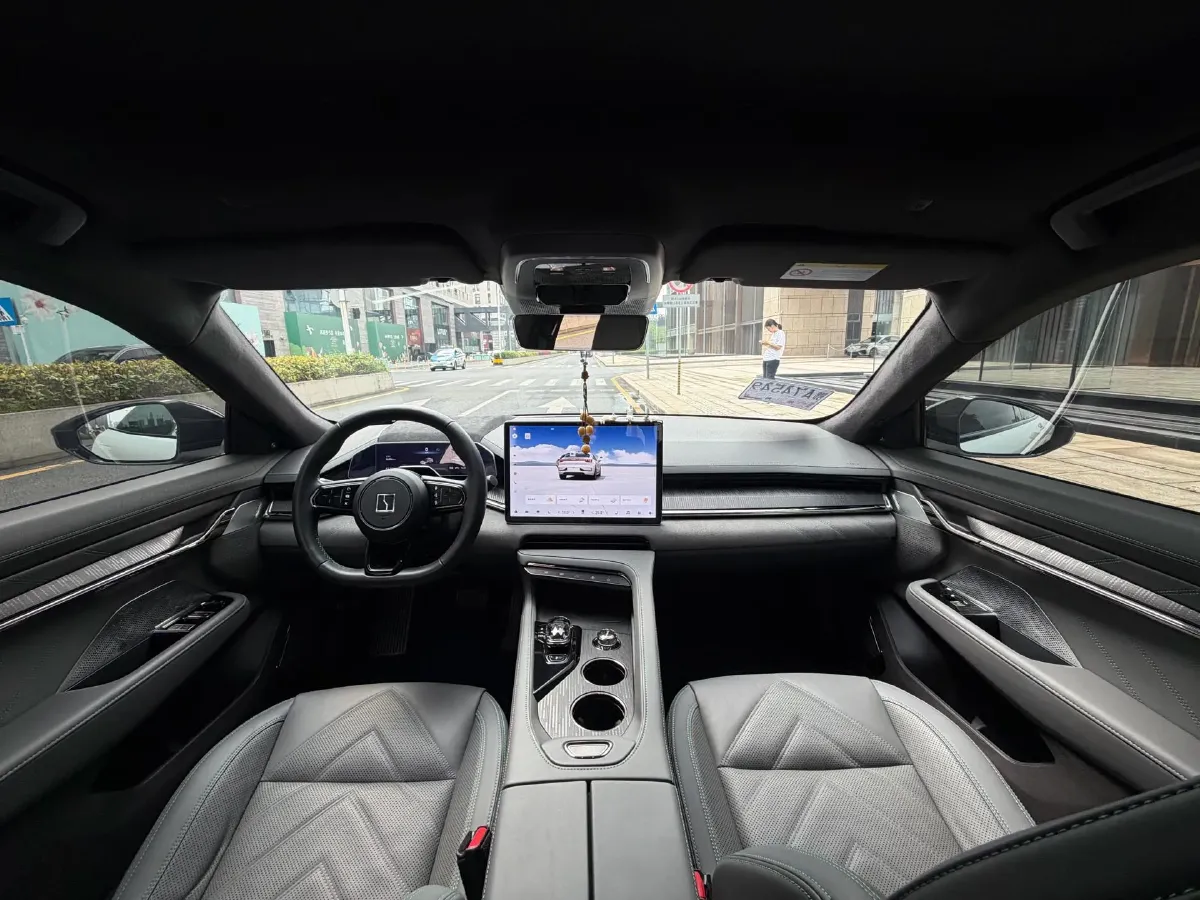 2023 Zeekr 001 BEV 86KWH,autocango,china used car exporter,china ev exporter,chinese used car exporter,chinese used ev exporter