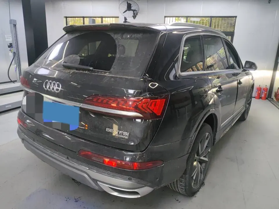 2024 Audi Q7 3.0T 340HP V6 8AT,autocango,china used car exporter,china ev exporter,chinese used car exporter,chinese used ev exporter