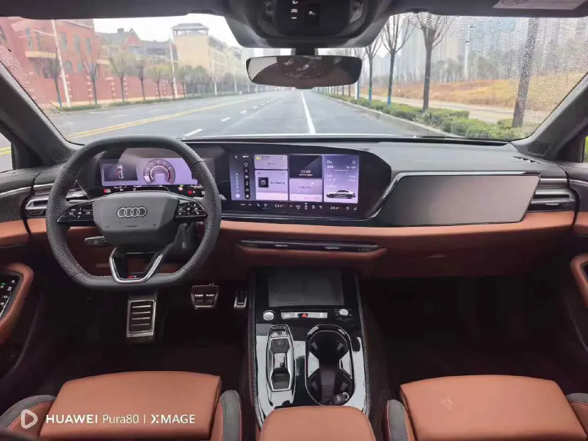 2026 Audi A5L 2.0T 204HP L4 7DCT,autocango,china used car exporter,china ev exporter,chinese used car exporter,chinese used ev exporter