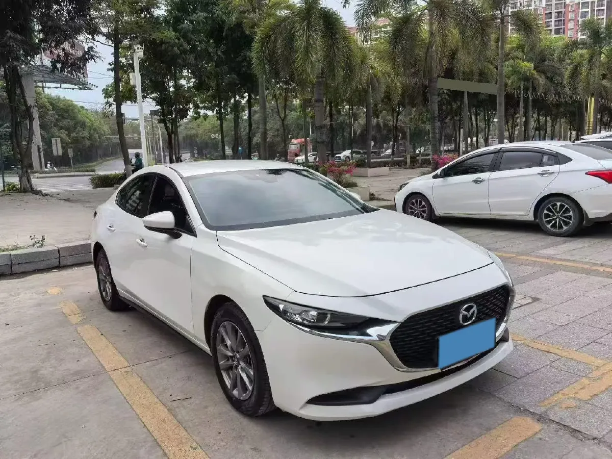 2020 Mazda 3 Axela 1.5L 117HP L4 6AT,autocango,china used car exporter,china ev exporter,chinese used car exporter,chinese used ev exporter