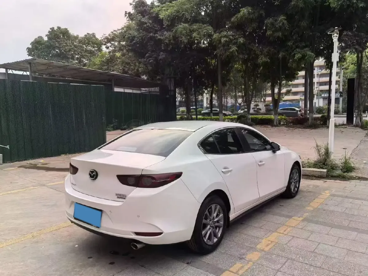 2020 Mazda 3 Axela 1.5L 117HP L4 6AT,autocango,china used car exporter,china ev exporter,chinese used car exporter,chinese used ev exporter