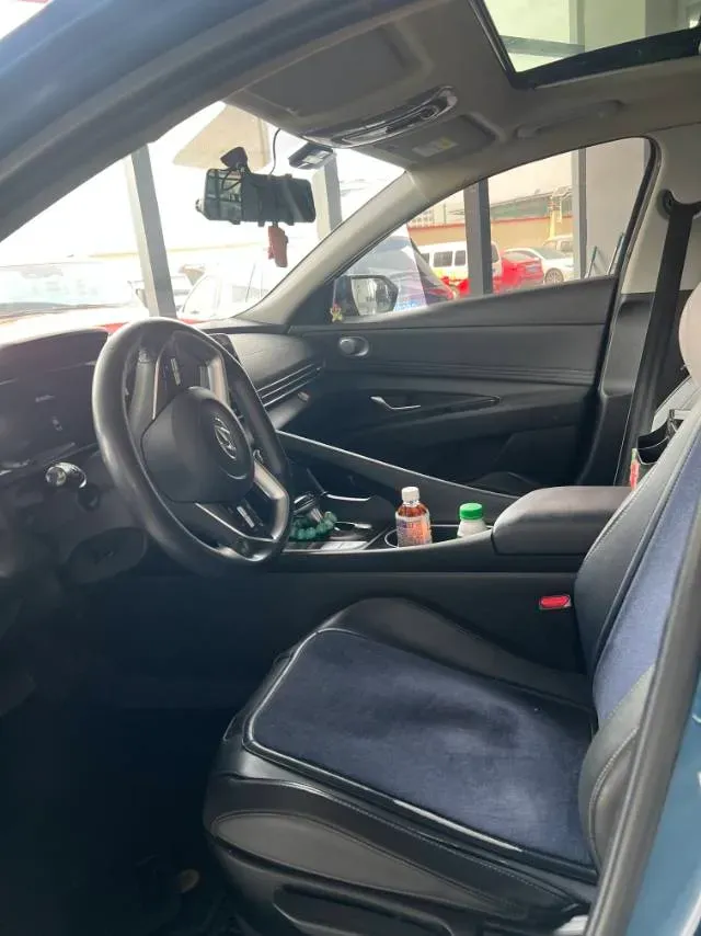 2021 Hyundai Elantra 1.5L 115HP L4 CVT,autocango,china used car exporter,china ev exporter,chinese used car exporter,chinese used ev exporter