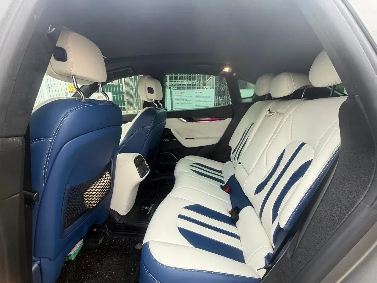 2018 Maserati Levante 3.0T 350HP V6 8AT,autocango,china used car exporter,china ev exporter,chinese used car exporter,chinese used ev exporter