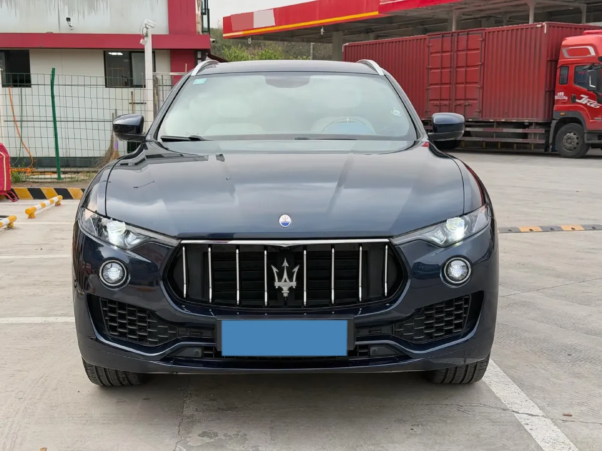 2018 Maserati Levante 3.0T 350HP V6 8AT,autocango,china used car exporter,china ev exporter,chinese used car exporter,chinese used ev exporter