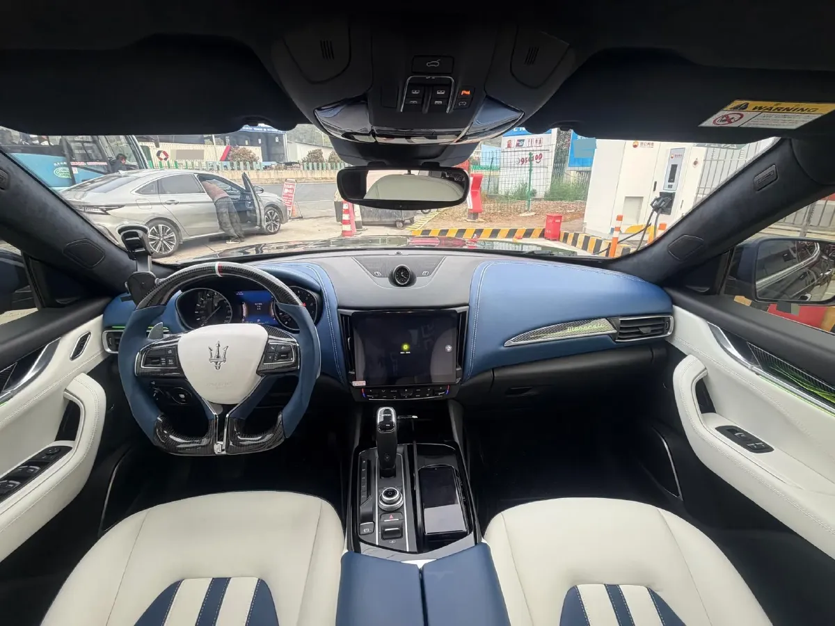 2018 Maserati Levante 3.0T 350HP V6 8AT,autocango,china used car exporter,china ev exporter,chinese used car exporter,chinese used ev exporter