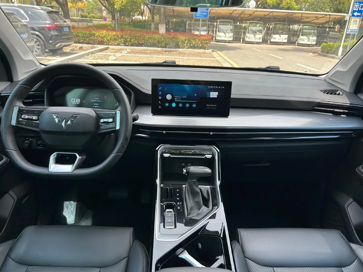 2021 WuLing XingChen 1.5T 147HP L4 CVT,autocango,china used car exporter,china ev exporter,chinese used car exporter,chinese used ev exporter