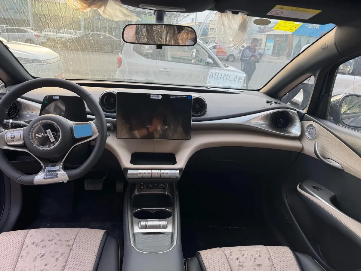 2025 BYD Dolphin BEV 44.928KWH,autocango,china used car exporter,china ev exporter,chinese used car exporter,chinese used ev exporter