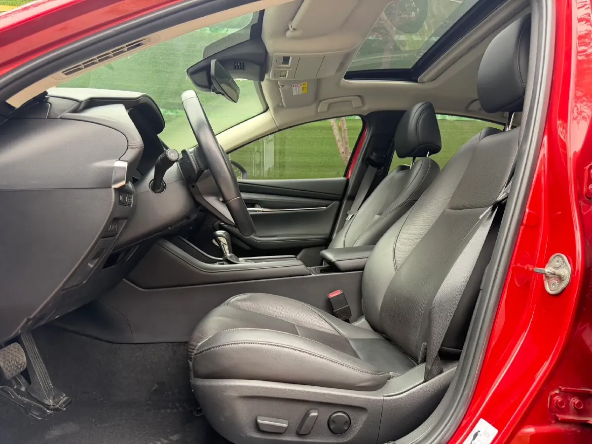 2021 Mazda 3 Axela 2.0L 158HP L4 6AT,autocango,china used car exporter,china ev exporter,chinese used car exporter,chinese used ev exporter