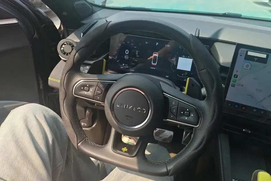 2023 MAXUS G50 1.5T 181HP L4 7DCT,autocango,china used car exporter,china ev exporter,chinese used car exporter,chinese used ev exporter