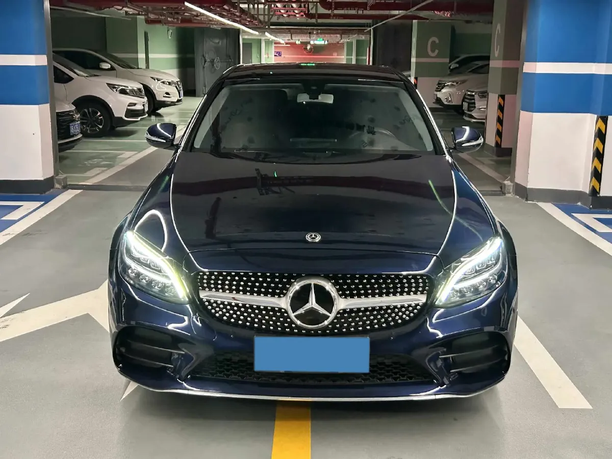 2020 Mercedes-Benz C Class 1.5T 184HP L4 9AT,autocango,china used car exporter,china ev exporter,chinese used car exporter,chinese used ev exporter