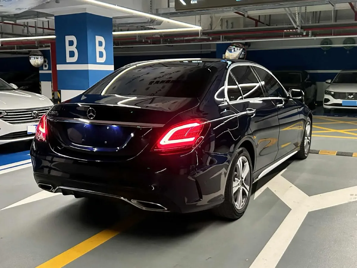 2020 Mercedes-Benz C Class 1.5T 184HP L4 9AT,autocango,china used car exporter,china ev exporter,chinese used car exporter,chinese used ev exporter