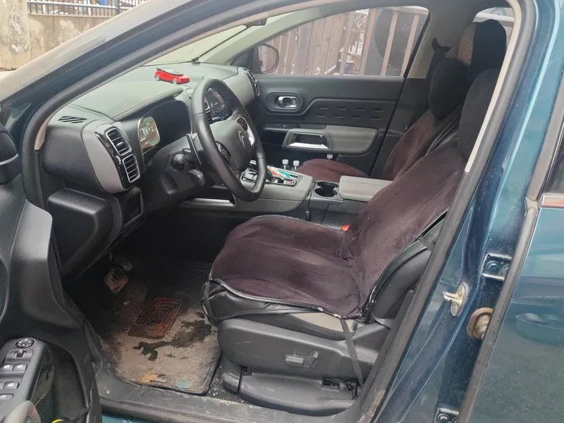 2019 Citroen C5 Aircross 1.8T 204HP L4 6AT,autocango,china used car exporter,china ev exporter,chinese used car exporter,chinese used ev exporter