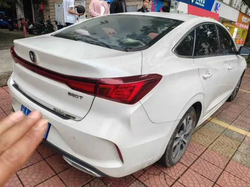 2023 ChangAn Eado 1.4T 160HP L4 7DCT,autocango,china used car exporter,china ev exporter,chinese used car exporter,chinese used ev exporter