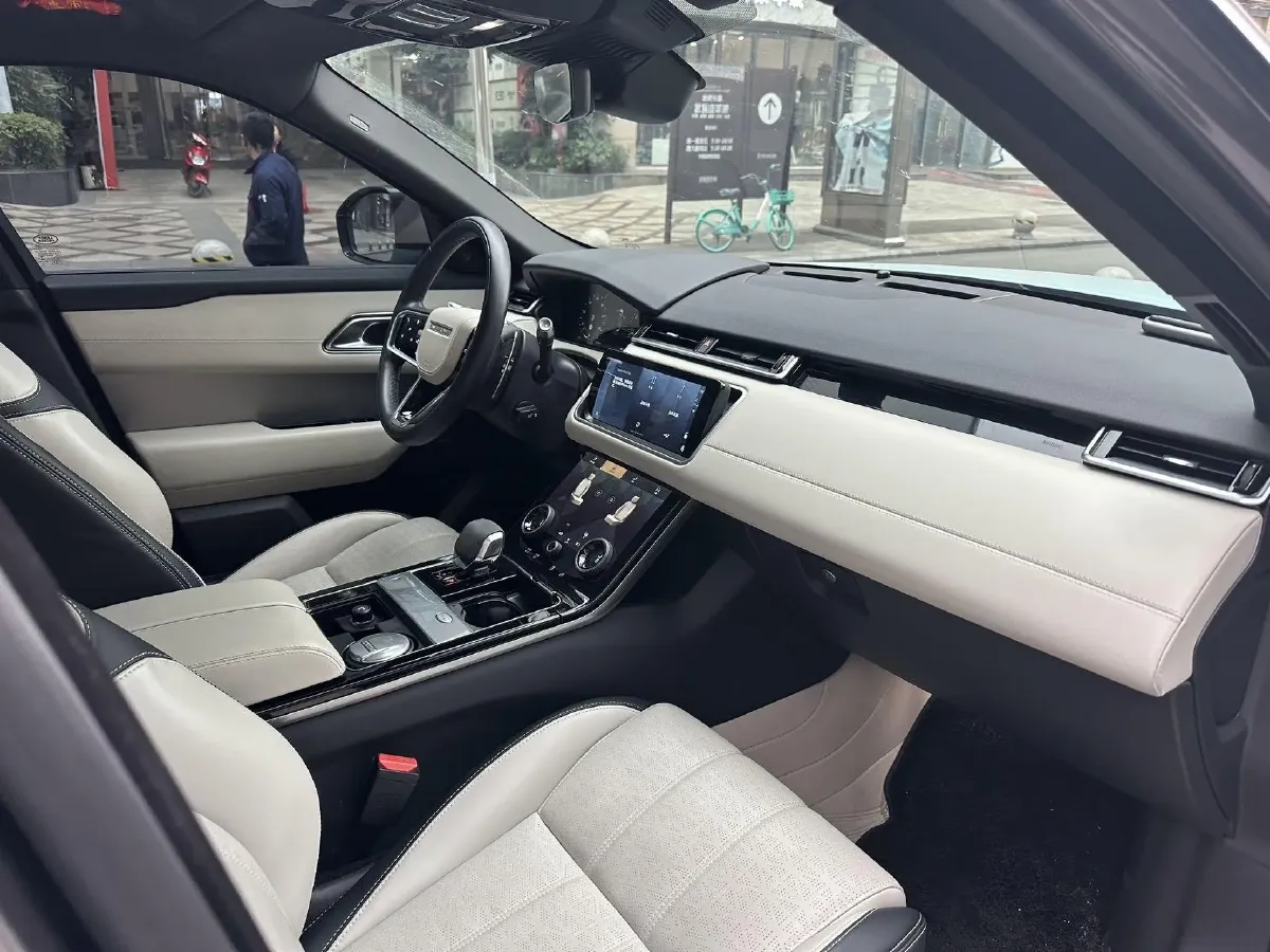 2022 Land Rover Range Rover Velar 2.0T 250HP L4 8AT,autocango,china used car exporter,china ev exporter,chinese used car exporter,chinese used ev exporter