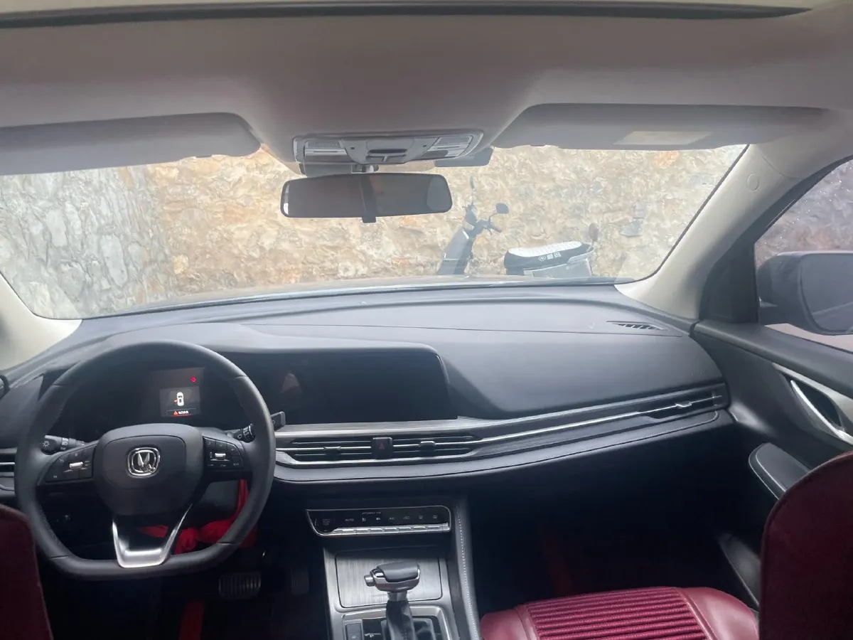 2021 ChangAn CS55 Plus 1.5T 180HP L4 7DCT,autocango,china used car exporter,china ev exporter,chinese used car exporter,chinese used ev exporter