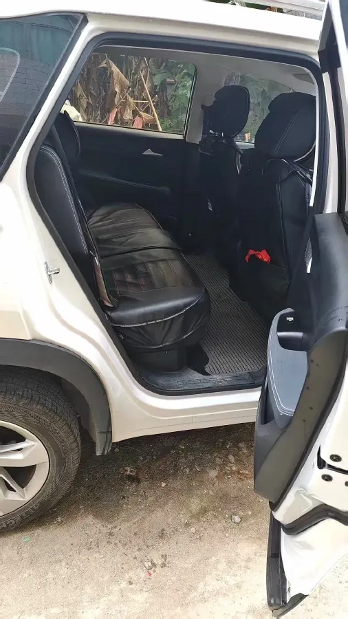 2018 BaoJun 530 1.5T 150HP L4 6MT,autocango,china used car exporter,china ev exporter,chinese used car exporter,chinese used ev exporter