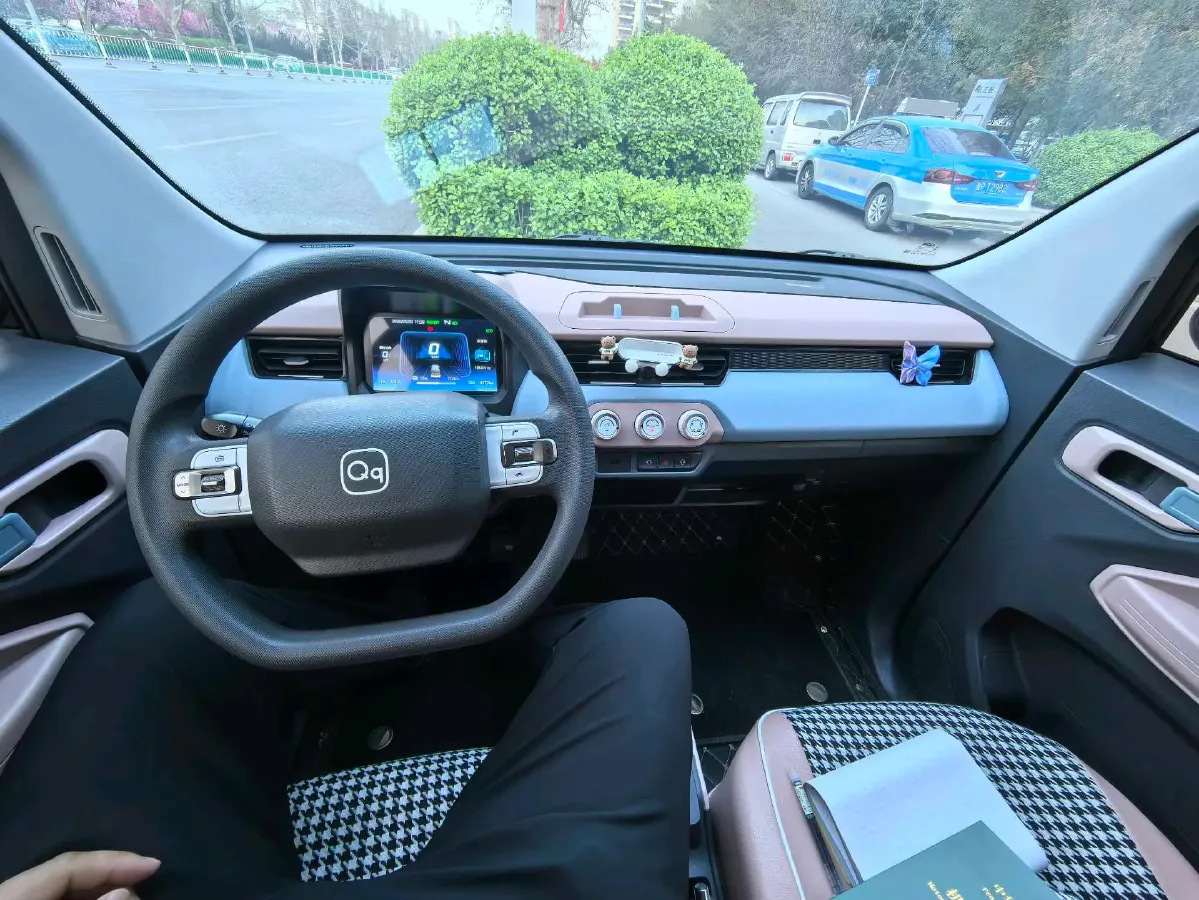 2024 Chery QQ Ice Cream BEV 17.4KWH,autocango,china used car exporter,china ev exporter,chinese used car exporter,chinese used ev exporter