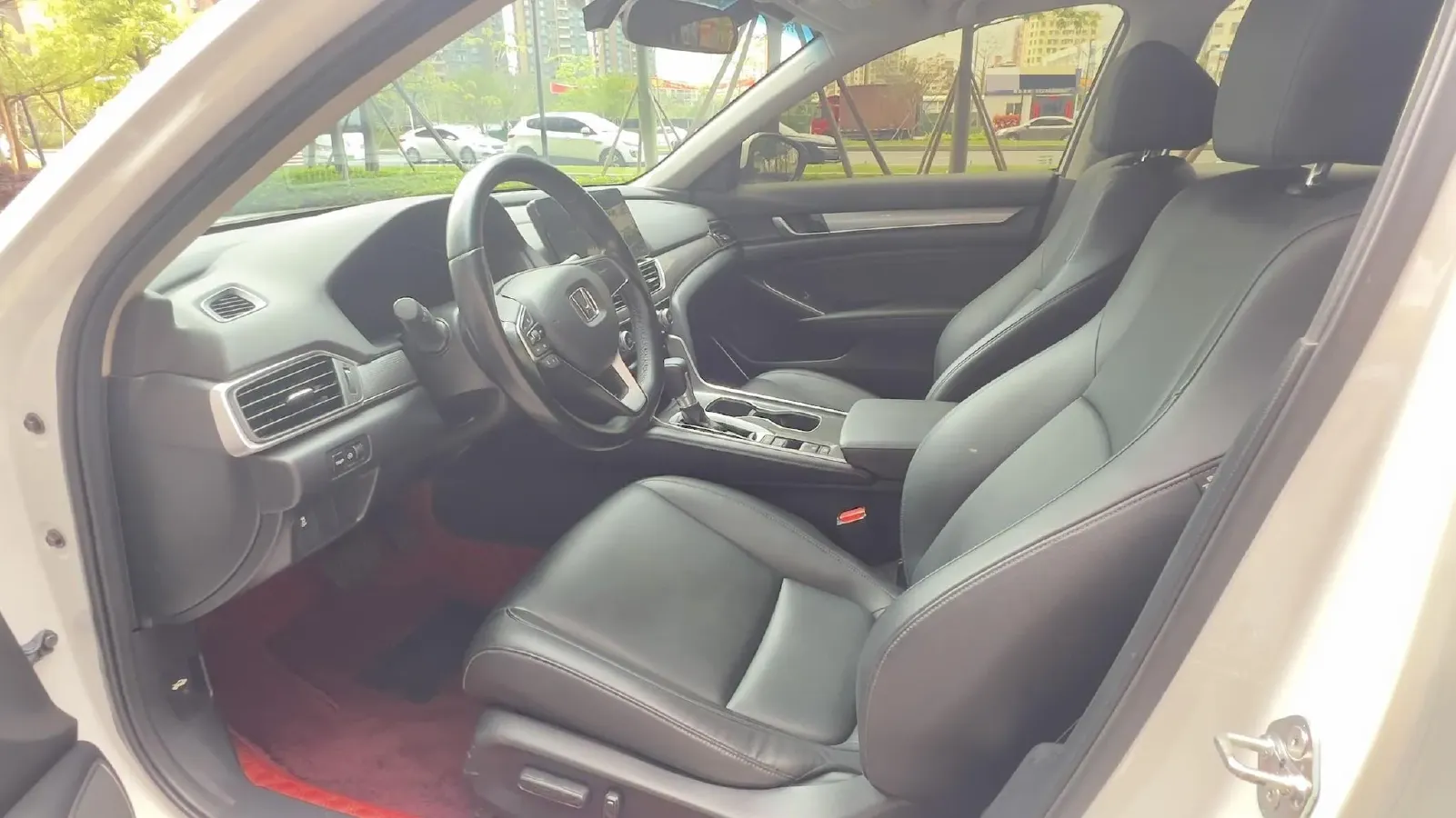 2022 Honda Accord 1.5T 194HP L4 CVT,autocango,china used car exporter,china ev exporter,chinese used car exporter,chinese used ev exporter