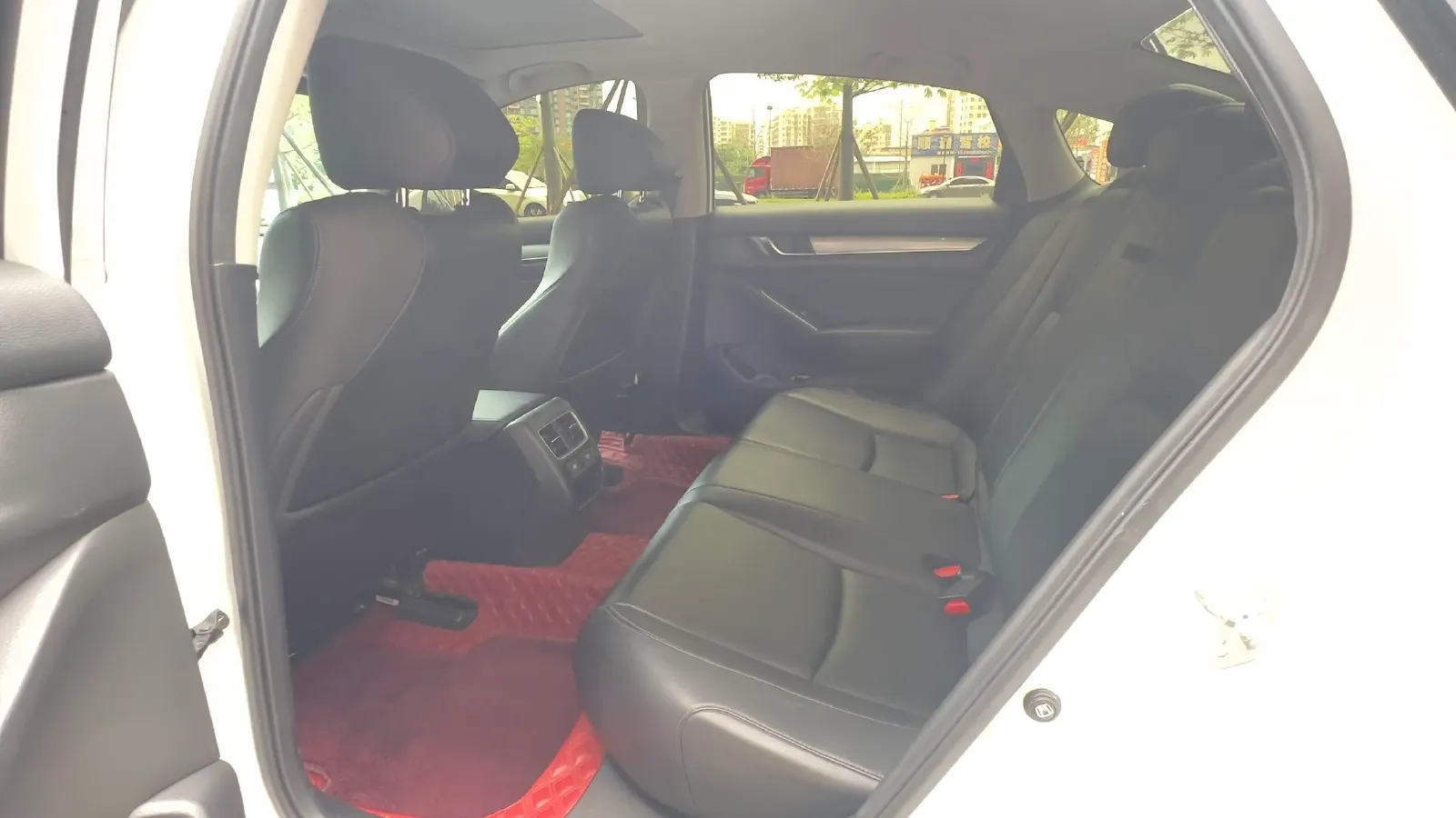 2022 Honda Accord 1.5T 194HP L4 CVT,autocango,china used car exporter,china ev exporter,chinese used car exporter,chinese used ev exporter