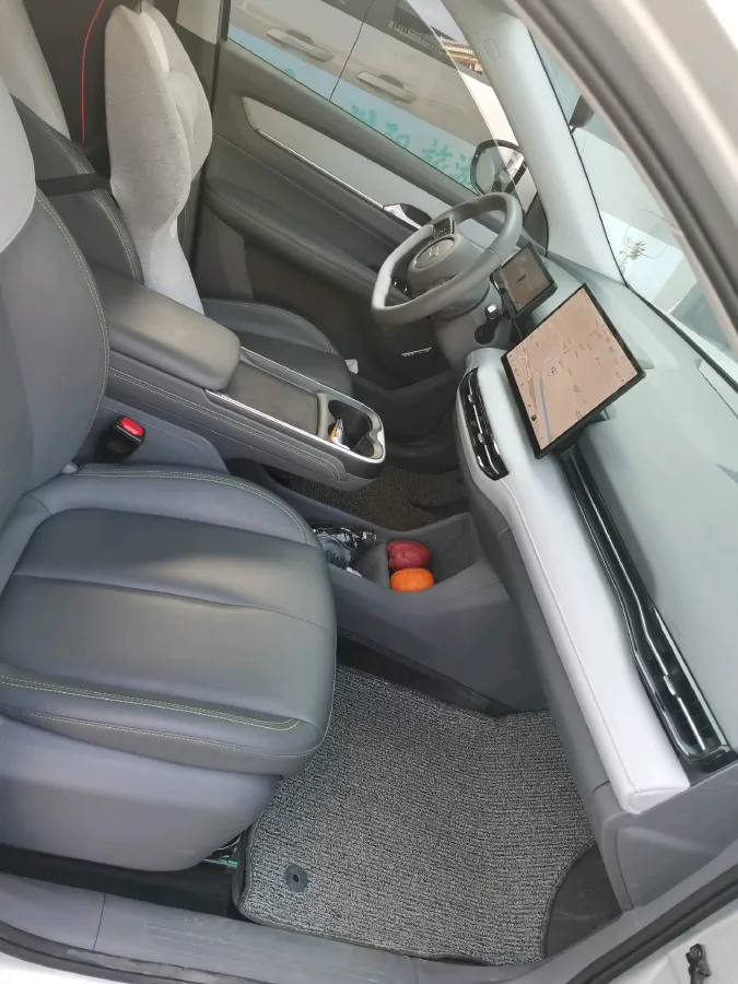 2025 Bestune YueYi 03 BEV 48.35KWH,autocango,china used car exporter,china ev exporter,chinese used car exporter,chinese used ev exporter