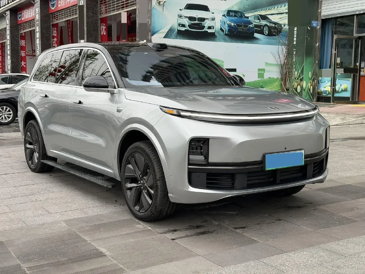 2024 Li L9 Range Extended 154HP REEV 52.3KWH,autocango,china used car exporter,china ev exporter,chinese used car exporter,chinese used ev exporter