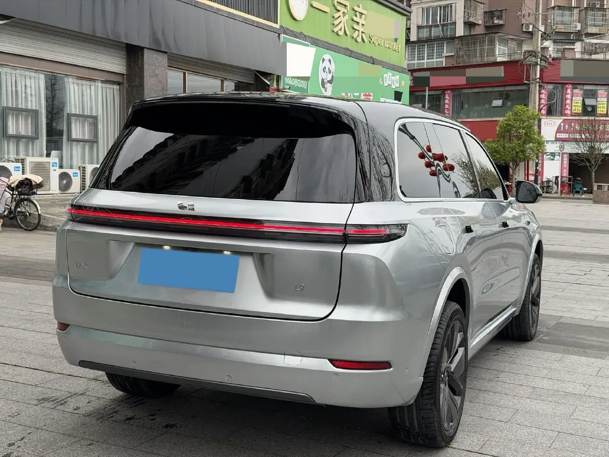 2024 Li L9 Range Extended 154HP REEV 52.3KWH,autocango,china used car exporter,china ev exporter,chinese used car exporter,chinese used ev exporter