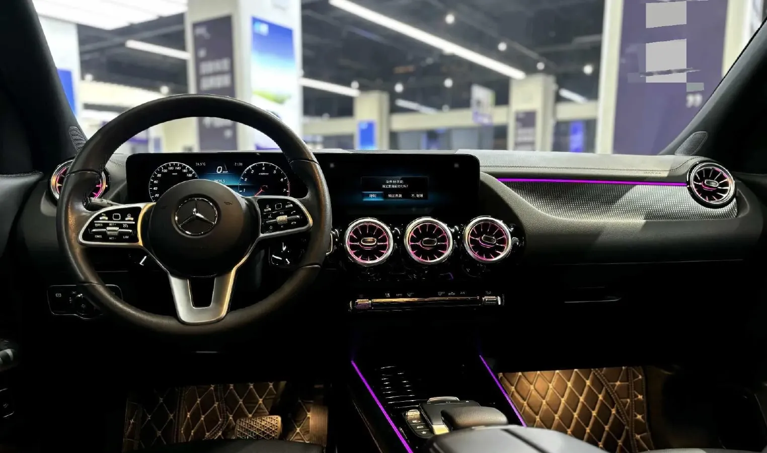 2022 Mercedes-Benz GLA Class 1.3T 163HP L4 7DCT,autocango,china used car exporter,china ev exporter,chinese used car exporter,chinese used ev exporter