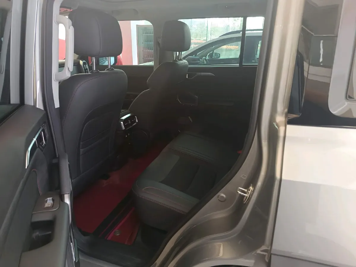 2023 Jetour Traveller 1.5T 184HP L4 7DCT,autocango,china used car exporter,china ev exporter,chinese used car exporter,chinese used ev exporter