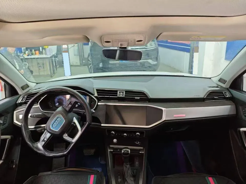 2022 Audi Q3 1.4T 150HP L4 7DCT,autocango,china used car exporter,china ev exporter,chinese used car exporter,chinese used ev exporter