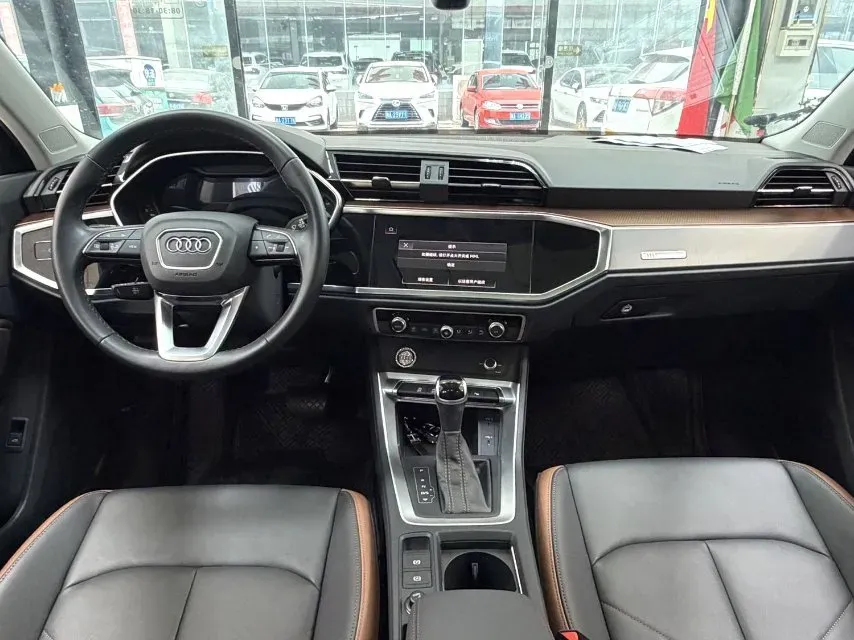 2022 Audi Q3 1.4T 150HP L4 7DCT,autocango,china used car exporter,china ev exporter,chinese used car exporter,chinese used ev exporter