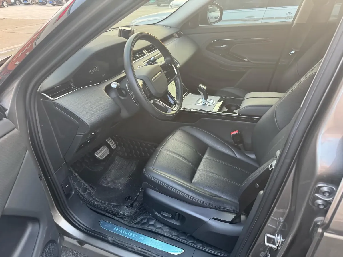 2021 Land Rover Range Rover Evoque 2.0T 249HP L4 9AT,autocango,china used car exporter,china ev exporter,chinese used car exporter,chinese used ev exporter