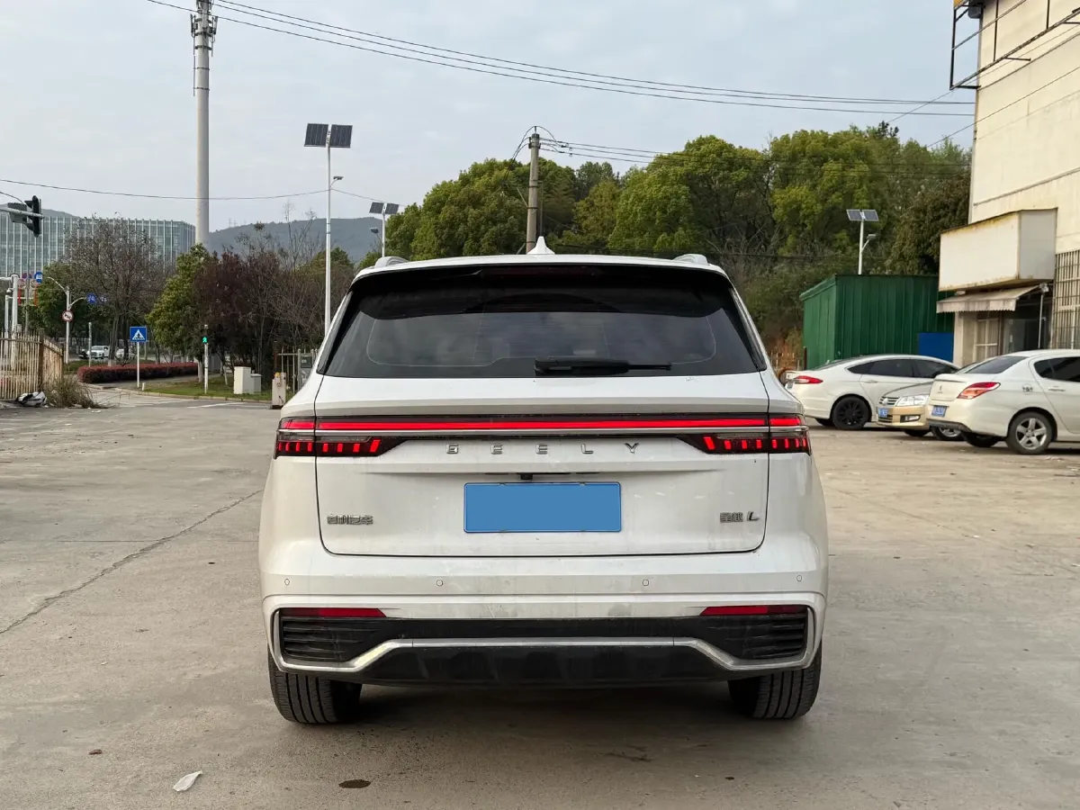 2024 Geely Monjaro 2.0T 238HP L4 8AT,autocango,china used car exporter,china ev exporter,chinese used car exporter,chinese used ev exporter