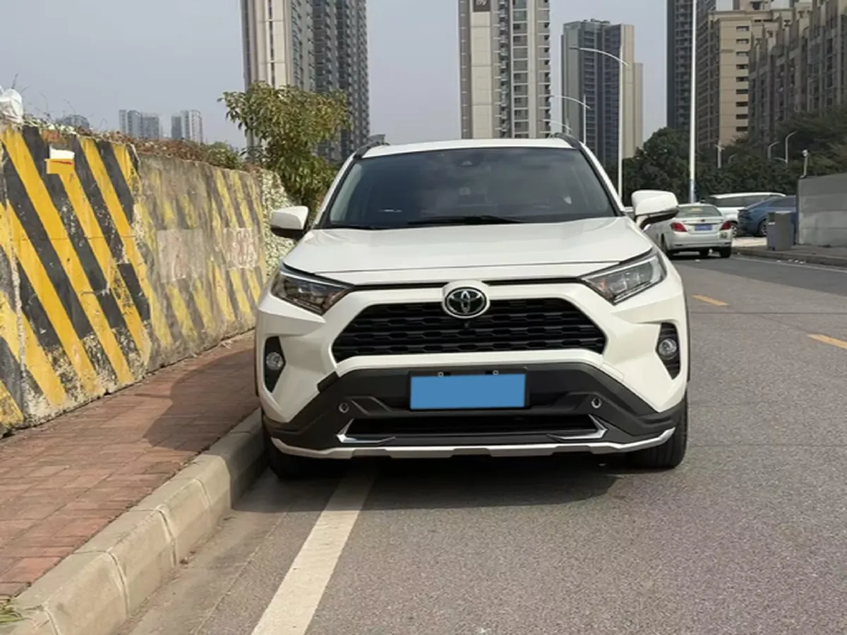 2020 Toyota RAV4 2.0L 171HP L4 CVT,autocango,china used car exporter,china ev exporter,chinese used car exporter,chinese used ev exporter