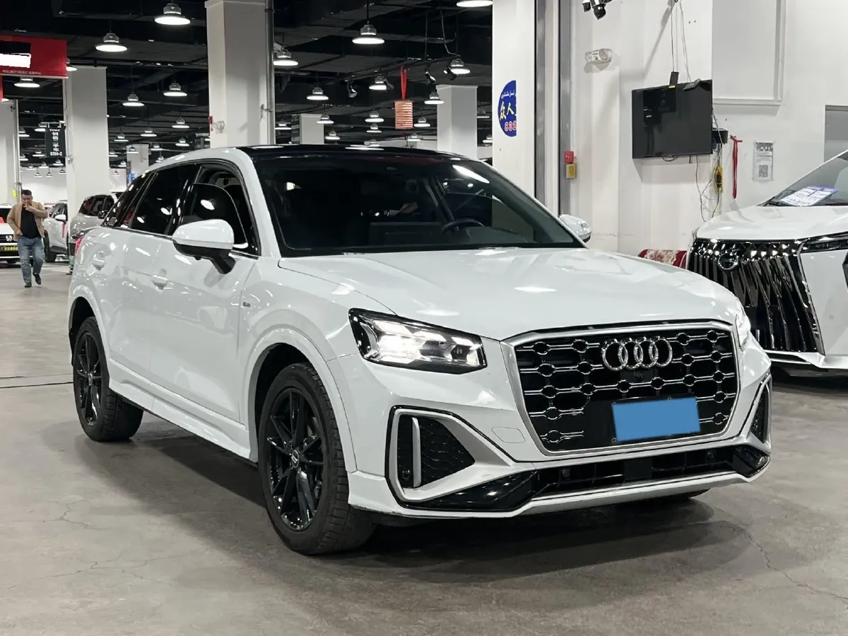 2022 Audi Q2L 1.4T 150HP L4 7DCT,autocango,china used car exporter,china ev exporter,chinese used car exporter,chinese used ev exporter
