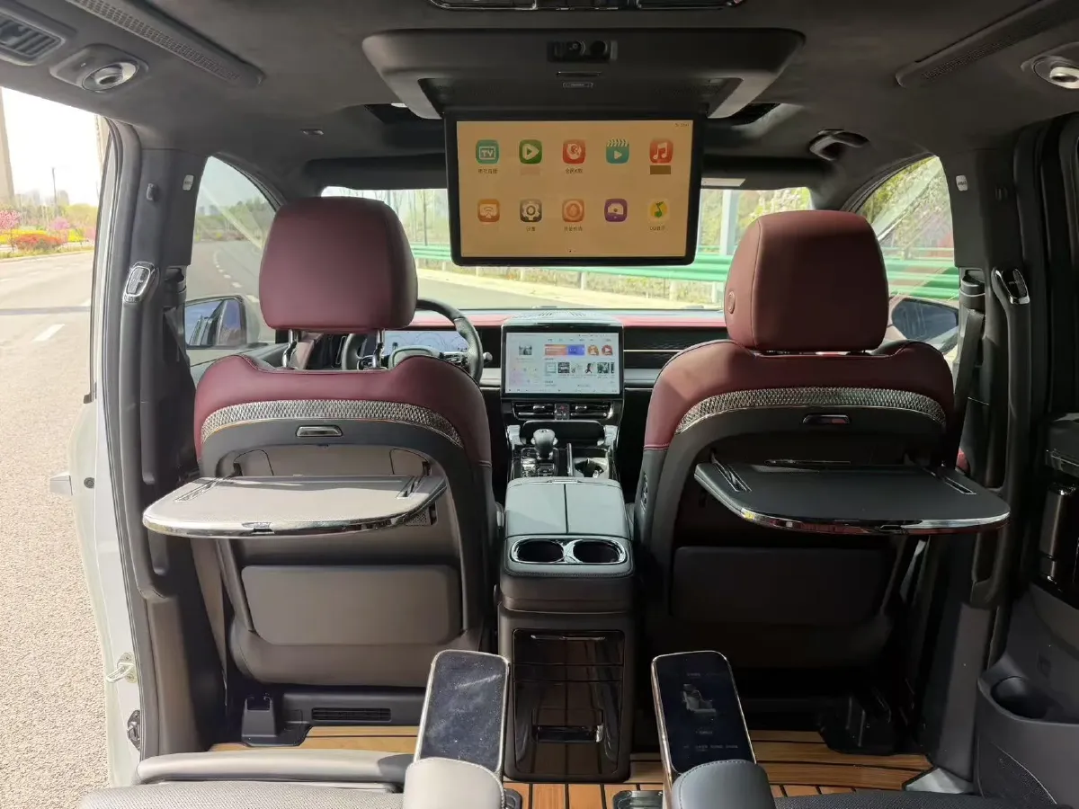 2023 GAC Trumpchi M8 2.0T 190HP L4 E-CVT Hybrid,autocango,china used car exporter,china ev exporter,chinese used car exporter,chinese used ev exporter