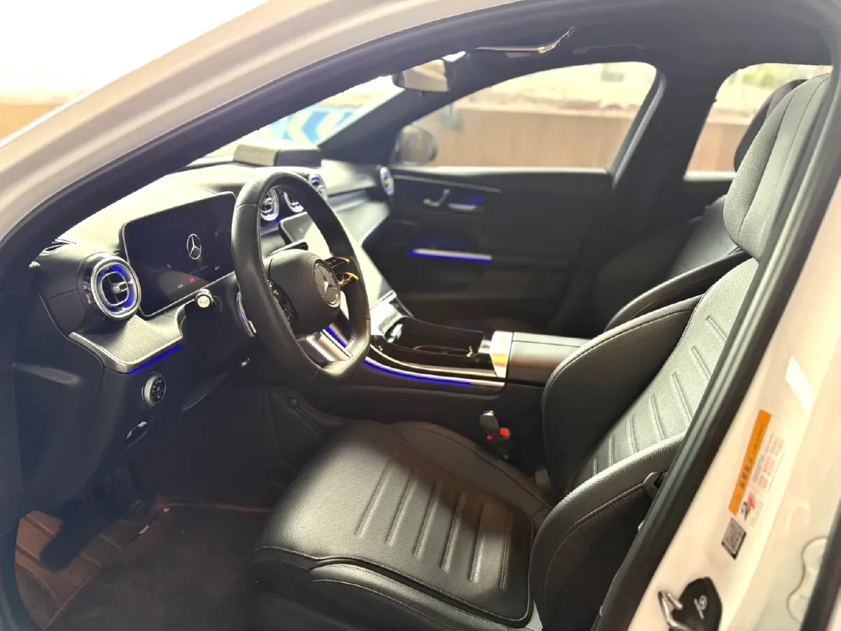 2023 Mercedes-Benz C Class 1.5T 204HP L4 9AT,autocango,china used car exporter,china ev exporter,chinese used car exporter,chinese used ev exporter