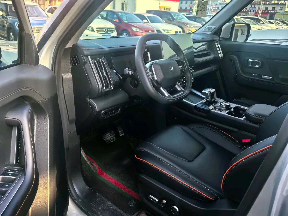 2025 Jetour Traveller 2.0T 254HP L4 7DCT,autocango,china used car exporter,china ev exporter,chinese used car exporter,chinese used ev exporter