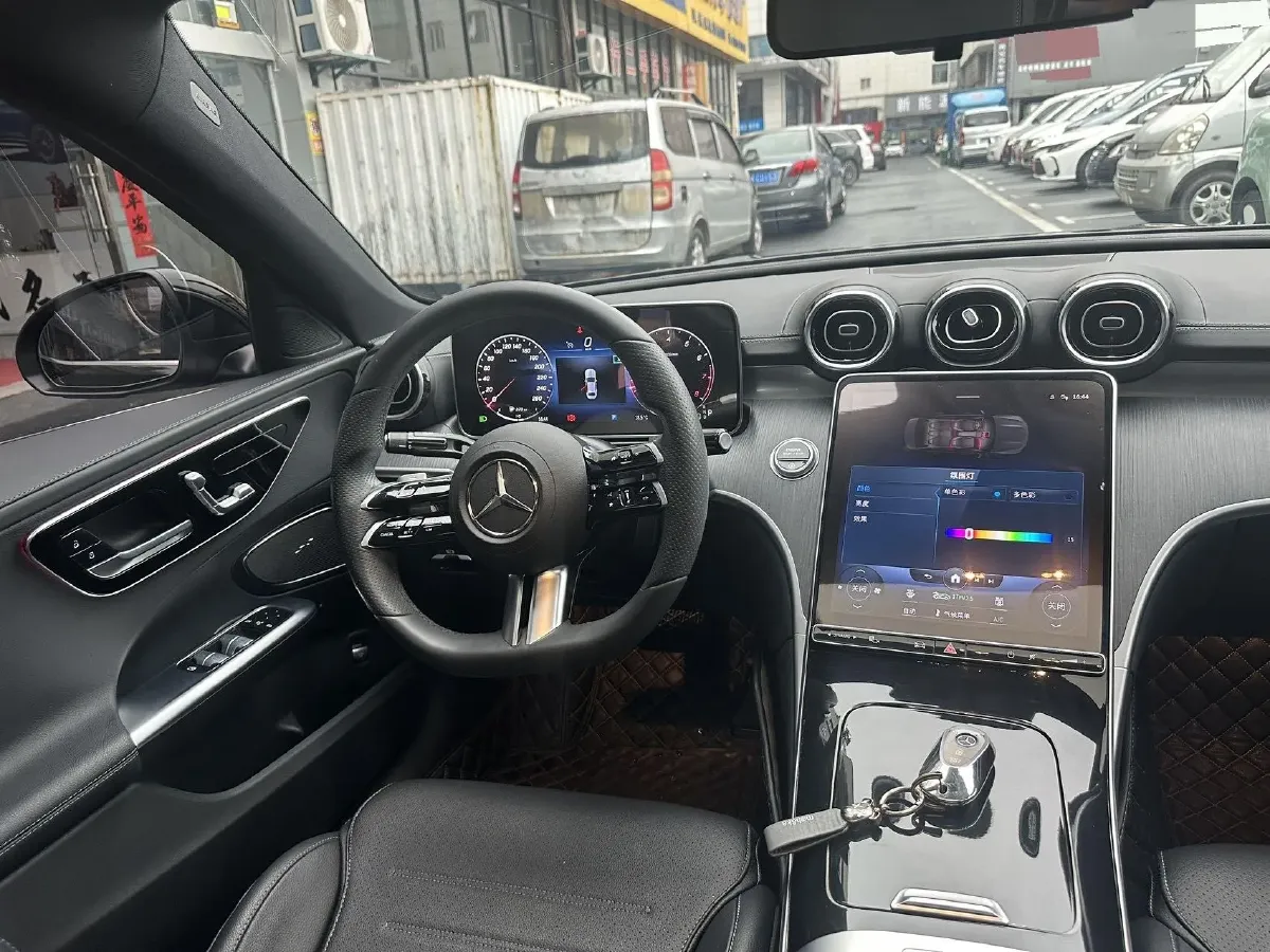 2022 Mercedes-Benz C Class 1.5T 170HP L4 9AT,autocango,china used car exporter,china ev exporter,chinese used car exporter,chinese used ev exporter