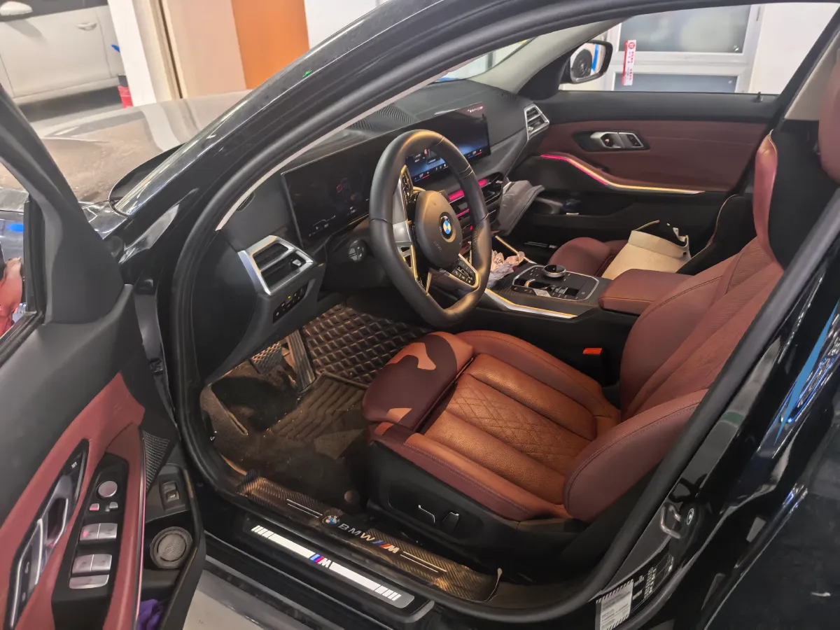 2024 BMW 3 Series 2.0T 184HP L4 8AT,autocango,china used car exporter,china ev exporter,chinese used car exporter,chinese used ev exporter