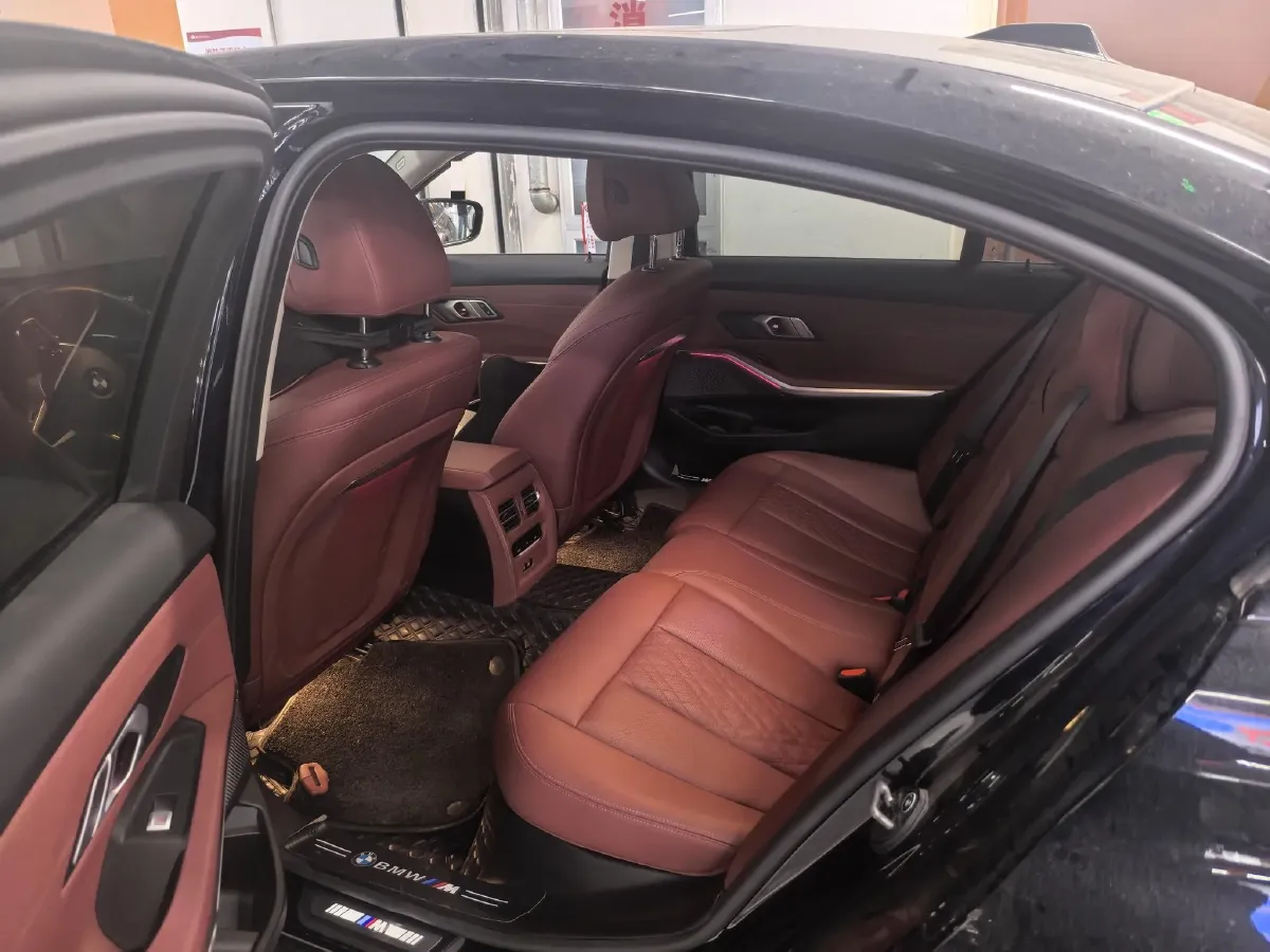 2024 BMW 3 Series 2.0T 184HP L4 8AT,autocango,china used car exporter,china ev exporter,chinese used car exporter,chinese used ev exporter