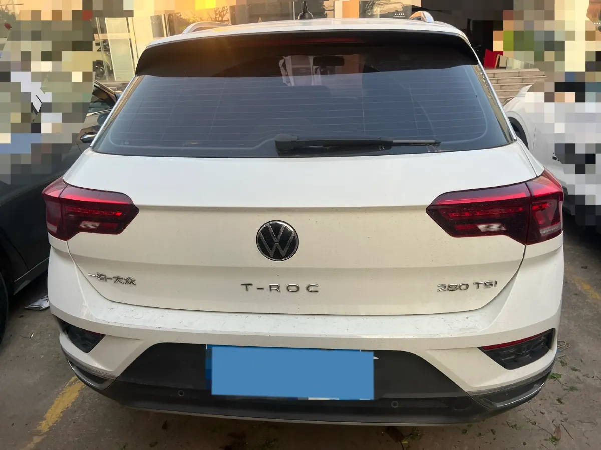 2022 Volkswagen T-Roc 1.4T 150HP L4 7DCT,autocango,china used car exporter,china ev exporter,chinese used car exporter,chinese used ev exporter