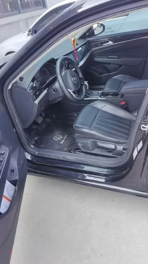 2019 Volkswagen Passat 1.4T 150HP L4 7DCT,autocango,china used car exporter,china ev exporter,chinese used car exporter,chinese used ev exporter