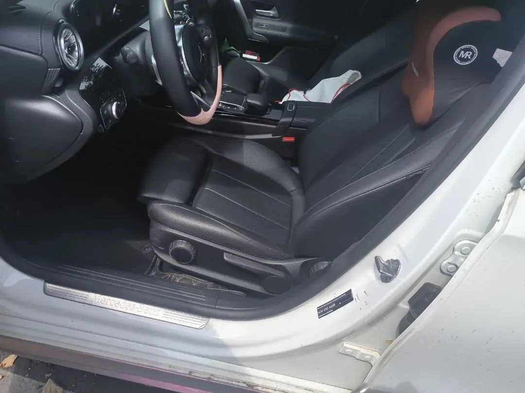 2022 Mercedes-Benz A Class 1.3T 163HP L4 7DCT,autocango,china used car exporter,china ev exporter,chinese used car exporter,chinese used ev exporter