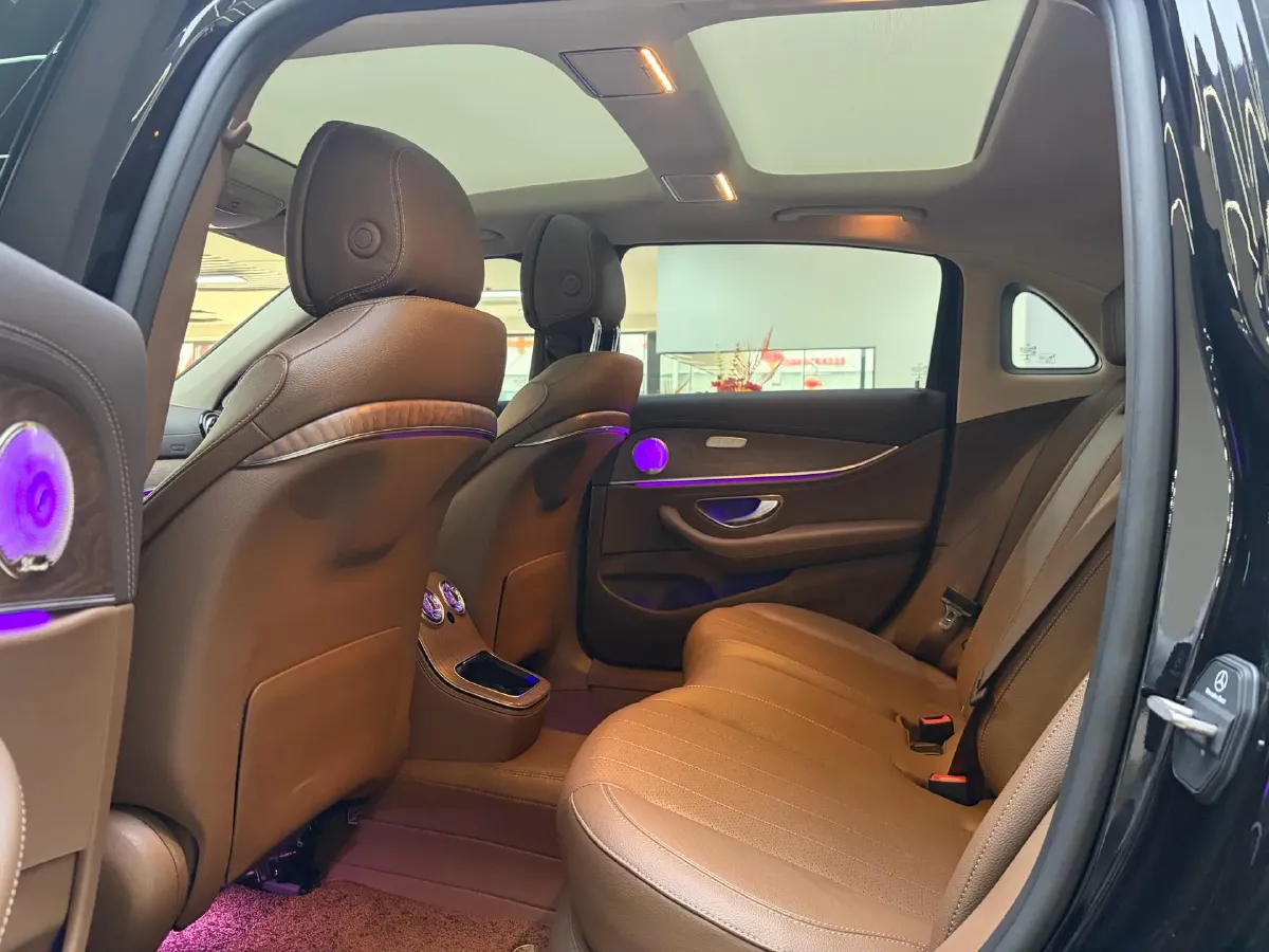 2021 Mercedes-Benz E Class 2.0T 258HP L4 9AT,autocango,china used car exporter,china ev exporter,chinese used car exporter,chinese used ev exporter