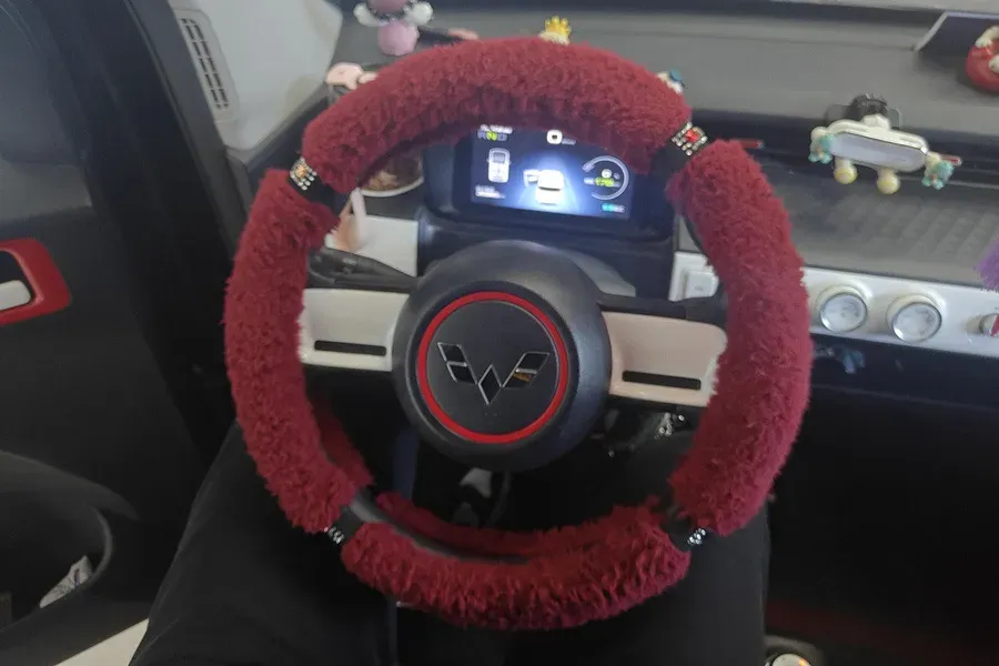 2022 WuLing HongGuang MINI EV BEV 17.3KWH,autocango,china used car exporter,china ev exporter,chinese used car exporter,chinese used ev exporter