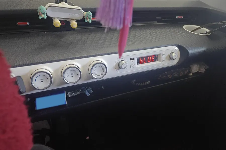 2022 WuLing HongGuang MINI EV BEV 17.3KWH,autocango,china used car exporter,china ev exporter,chinese used car exporter,chinese used ev exporter