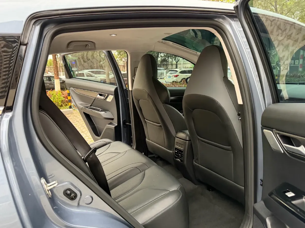 2022 Xpeng G3 BEV 66.2KWH,autocango,china used car exporter,china ev exporter,chinese used car exporter,chinese used ev exporter